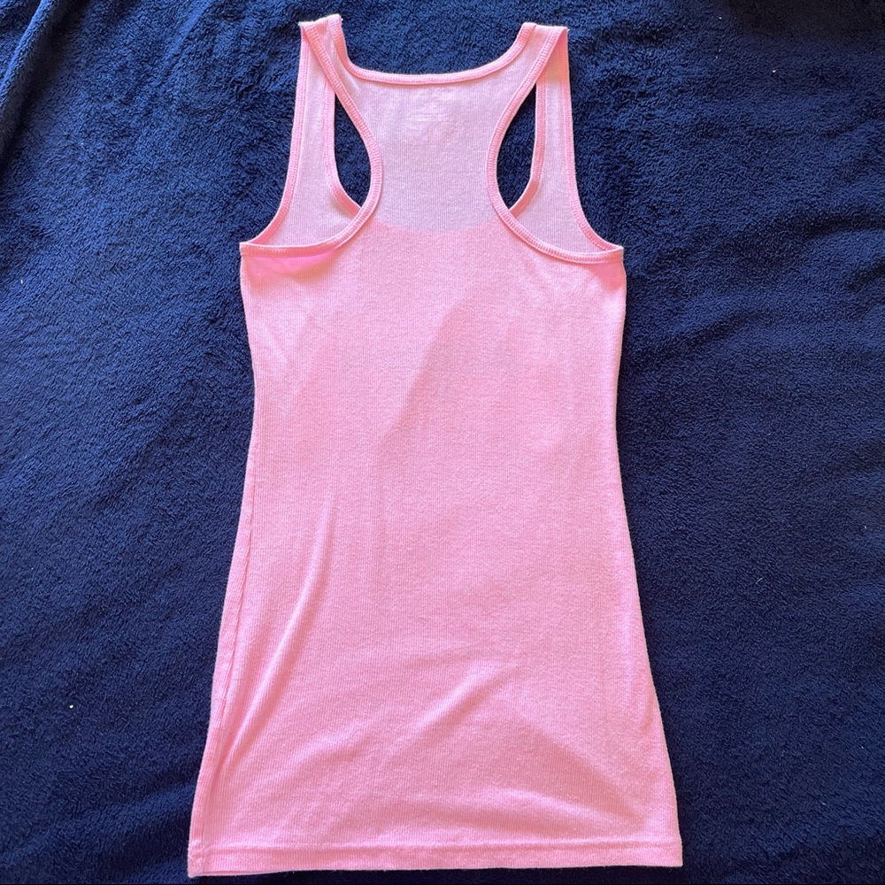 No boundaries pink ribbed “Happy” rainbow tank top medium (juniors) - Picture 4 of 4